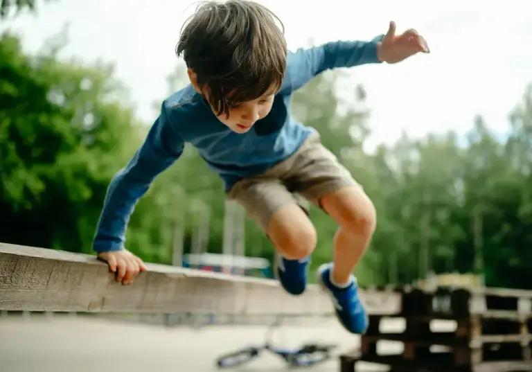 Sliding Descriptive Image