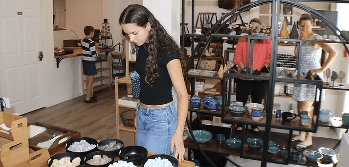 Sliding Descriptive Image