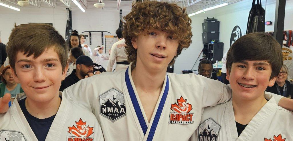 Sliding Descriptive Image