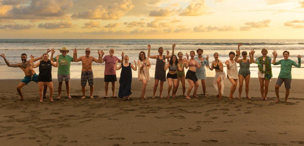 Sliding Descriptive Image