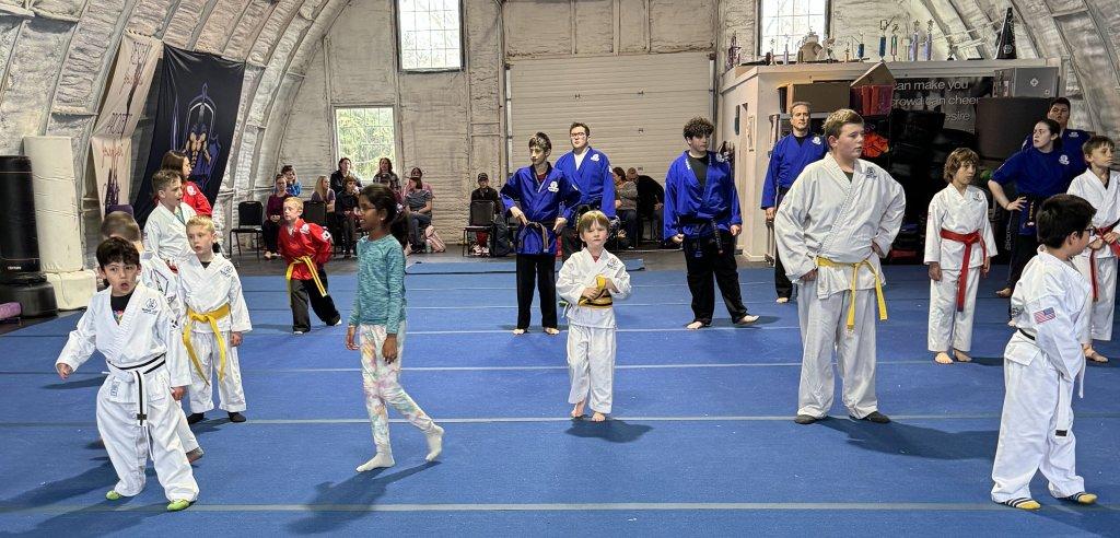 Sliding Descriptive Image