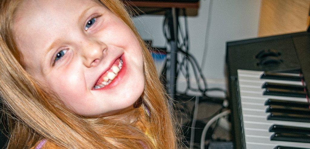 Sliding Descriptive Image