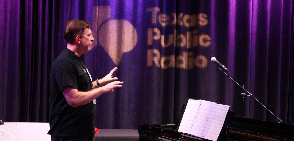 Sliding Descriptive Image