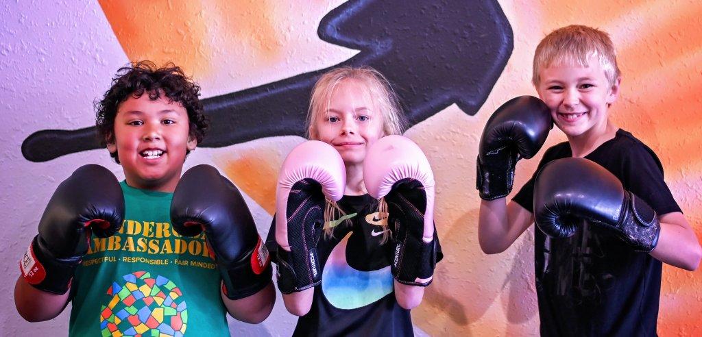 Sliding Descriptive Image