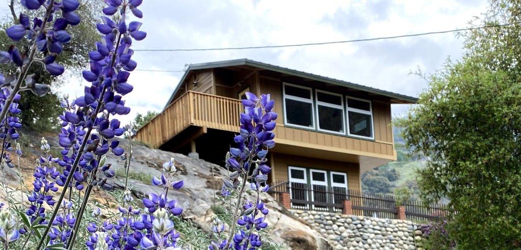 Sliding Descriptive Image